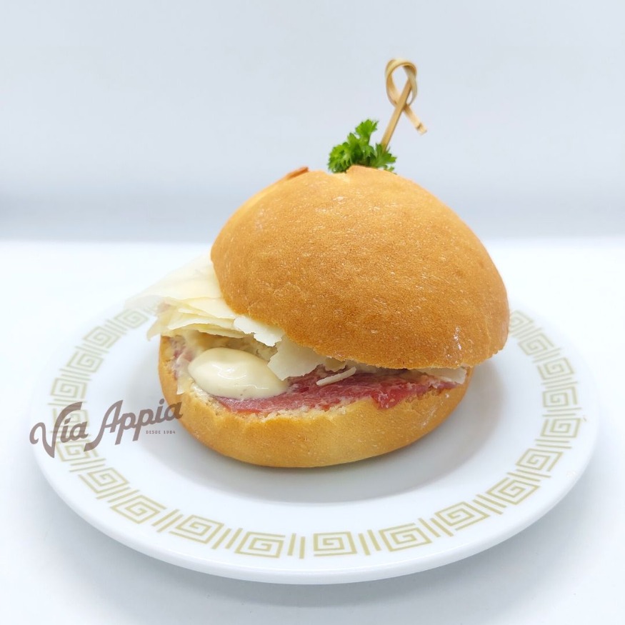 SÁNDWICH MIGNON DE CARPACCIO DE LOMITO