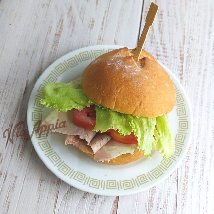 SÁNDWICH MIGNON DE PERNIL