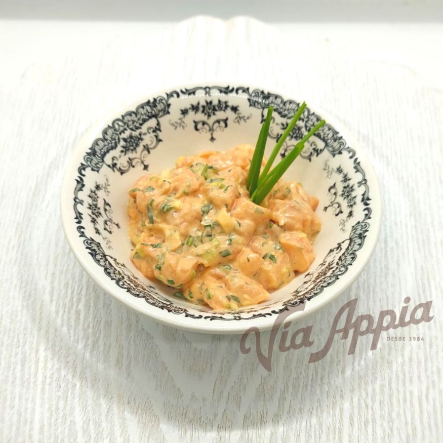 TARTAR DE SALMÓN FRESCO