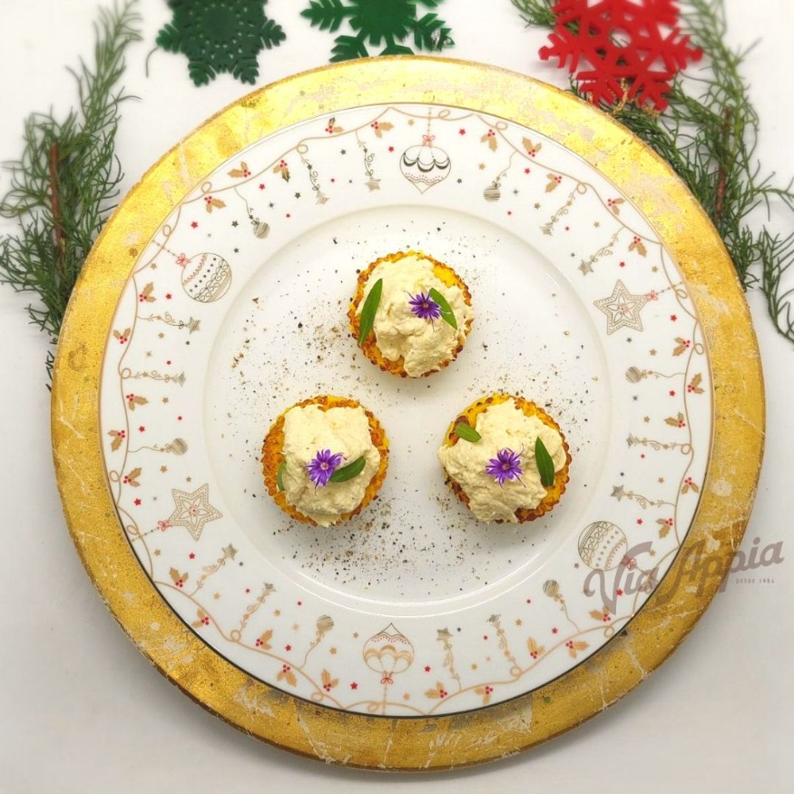 BACALAO MANTECATO SERVIDO SOBRE POLENTA