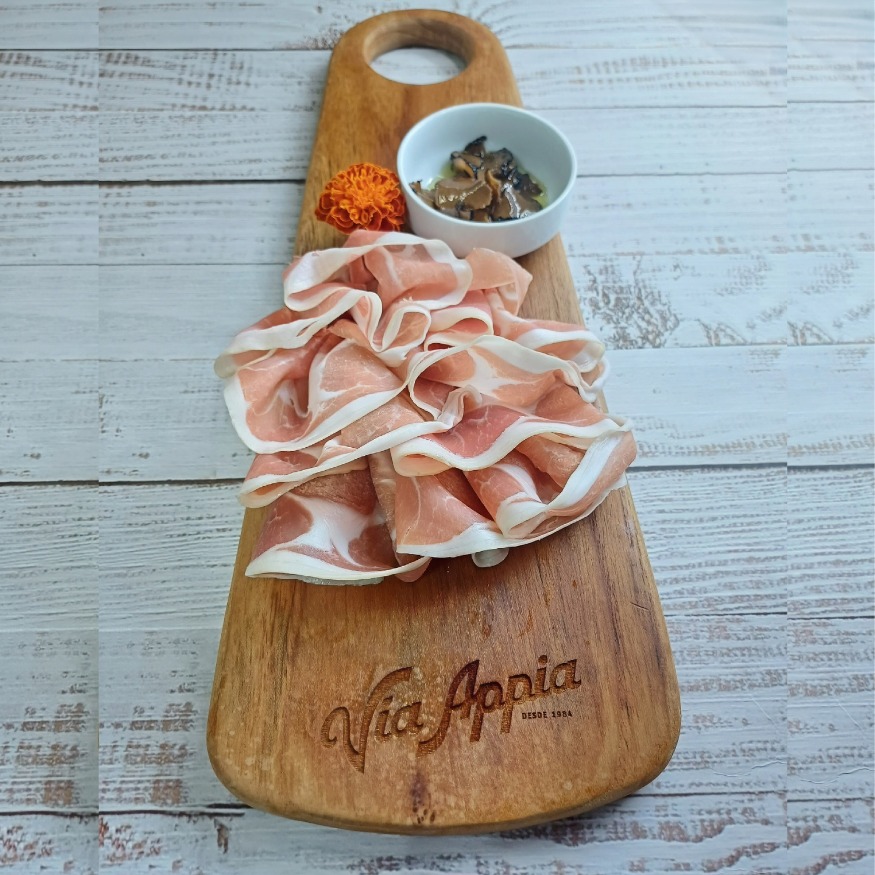 PROSCIUTTO AL TARTUFO