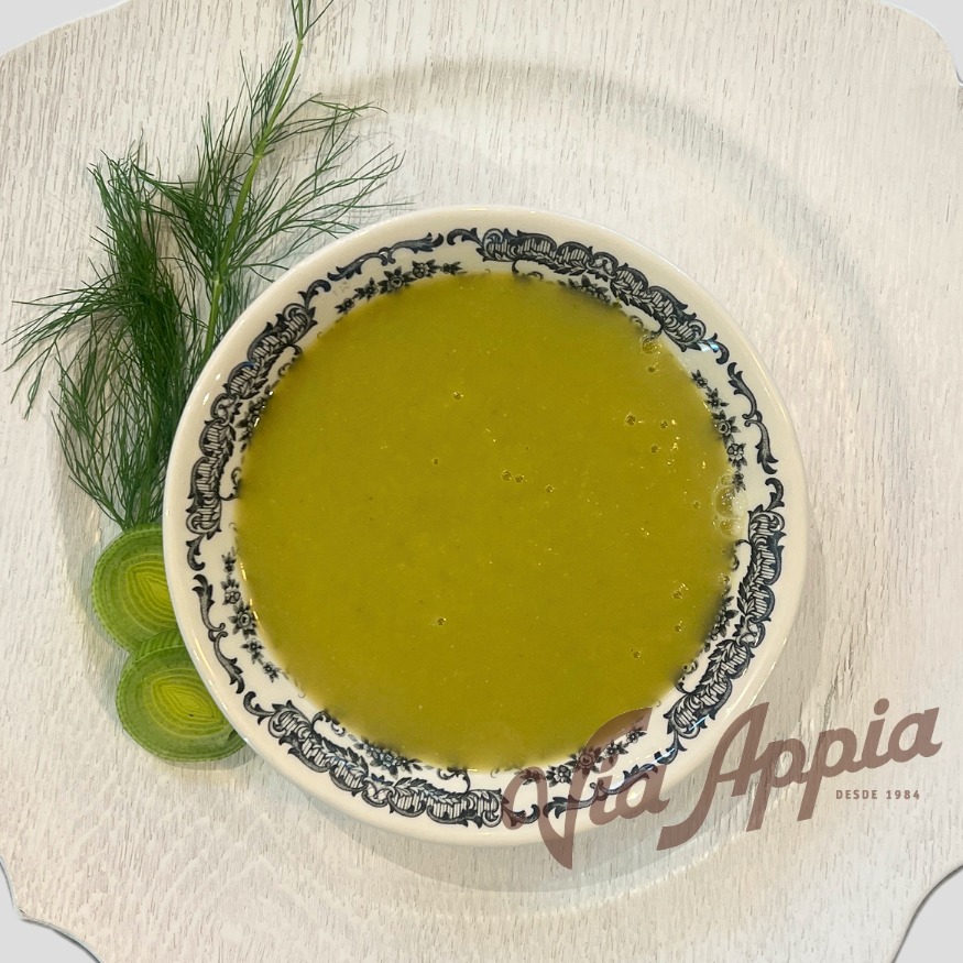 CREMA DE AJOPORROS E HINOJO 2 RACIONES