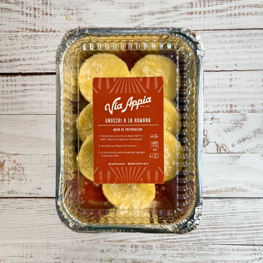 GNOCCHI DI SEMOLA ALLA ROMANA