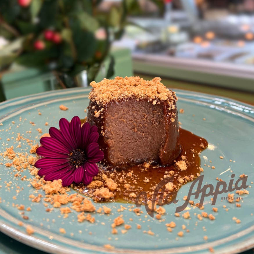 BONET PIEMONTESE, PUDIN DE AMARETTI Y CACAO AMARGO