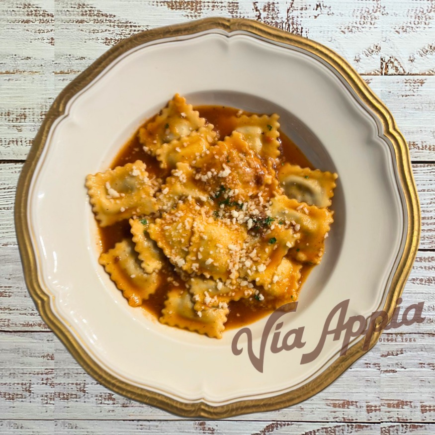 RAVIOLI DI AGNELLO AL RAGú DI AGNELLO