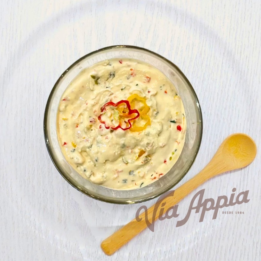 DIP DE QUESO DE CABRA Y AJí MARGARITEñO