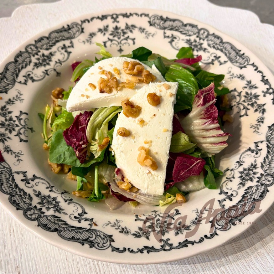 ENSALADA CAPRINA
